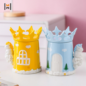 クリエイティブユニコーンピンクプリンセスセラミックマグカップドリームクラウンリッドコーヒー & ミルクマグメーカー卸売