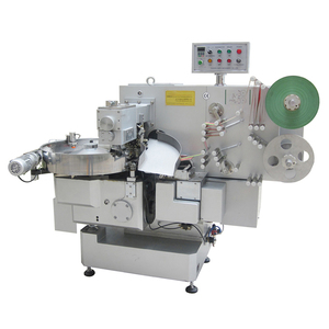 Geräuscharme vollautomatische Tisch-Schokolade-Zubehör-Verpackungsmaschine Zuckermelon-Doppeldrehmaschine - Product Image 2