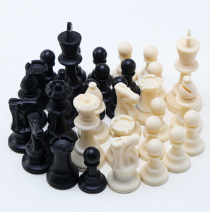 Bán Buôn 95Mm Vua Chiều Cao Nhựa Quốc Tế Cờ Tướng Quân Hội Đồng Quản Trị Trò Chơi Sinh Viên Mới Bắt Đầu Giáo Dục Trò Chơi Cờ Vua Thiết Lập - Product Image 3