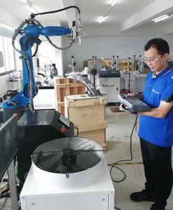 6-осевая система роботизированной руки Автоматическая 3D 1500 Вт 2000 Вт Металлическое волокно Лазерная резка машина компьютерное управление программированием - Product Image 2