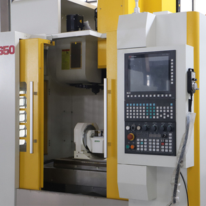 CNC küçük dikey işleme merkezi VMC650 dört eksenli işleme merkez makinesi - Product Image 5