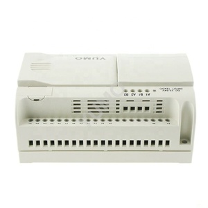 Entradas y salidas del controlador lógico programable del sistema operativo PLC de