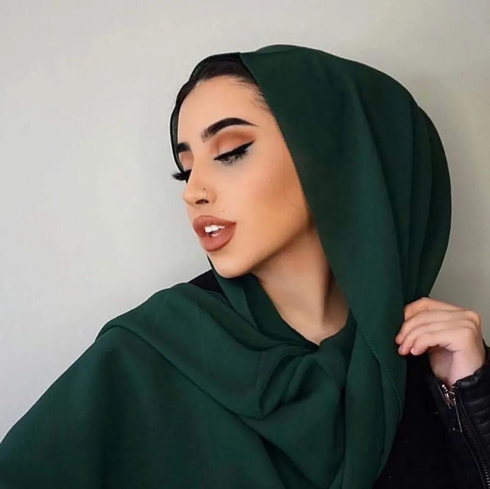 Hijab en mousseline lourde Moja floral de bonne qualité Hijab en mousseline lourde en polyester Hijab en mousseline lourd Medina floral de qualité supérieure 2 mètres