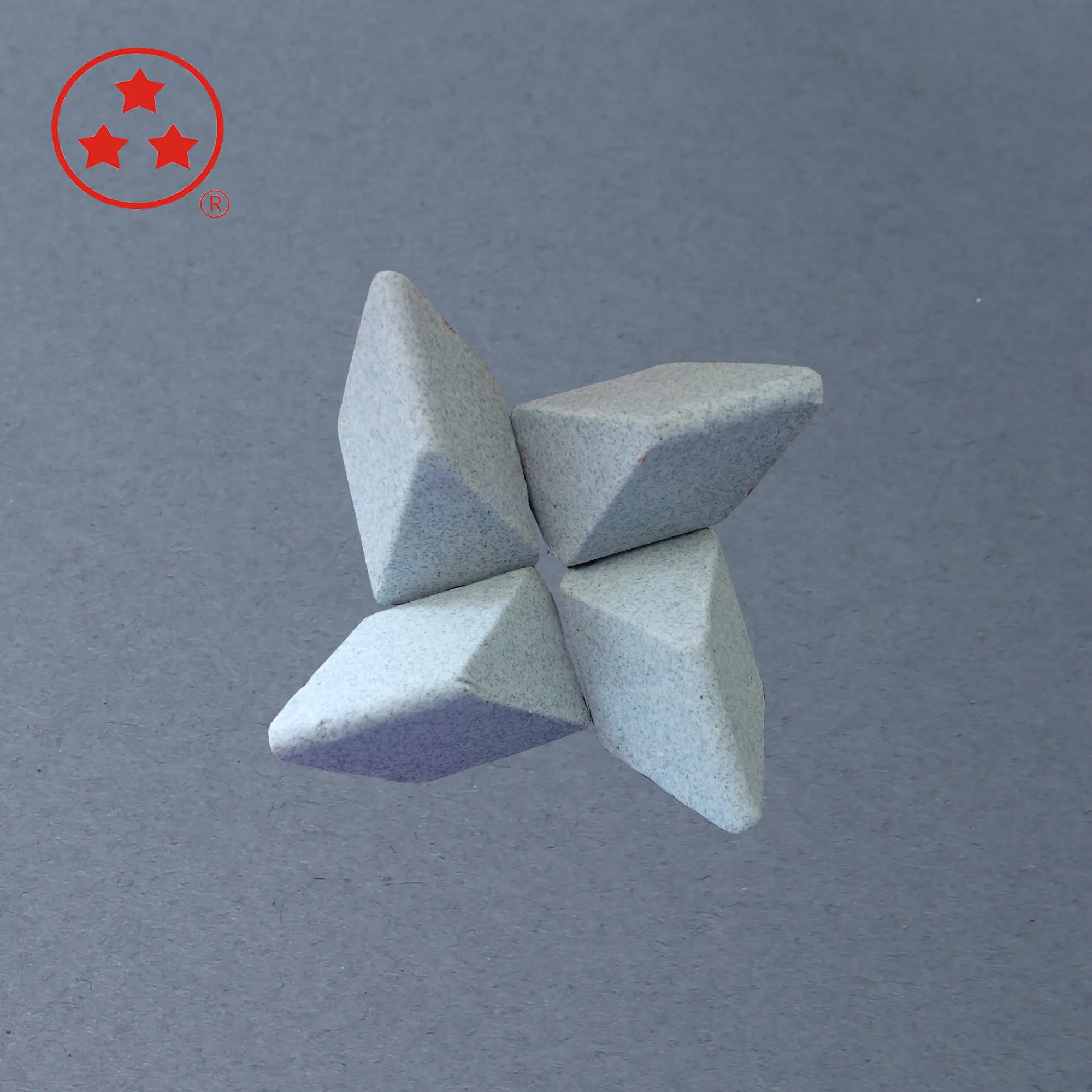 Piedra de pulido triangular, piedra de cerámica Media