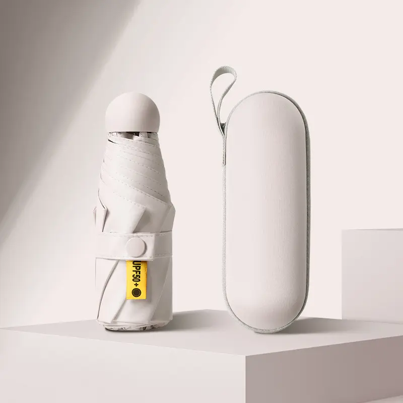 Ingrosso nuovo Design moda regali promozionali a buon mercato personalizzato bianco antivento 5 pieghevole ombrello pieghevole con custodia per le donne