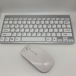 Best Seller Mini 2,4G Wireless Gaming Slim Computer Keyboard and Mouse Combo Set 78 Keys con OEM Logo en stock
