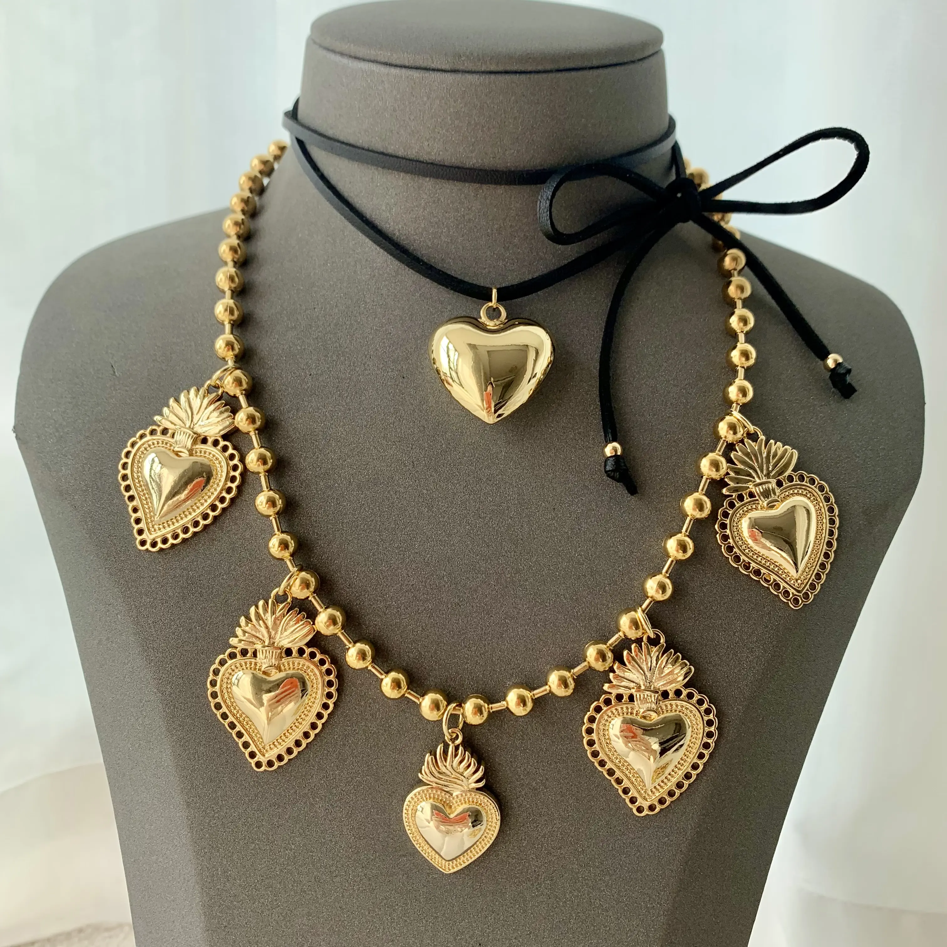 BD-L3164 Nova moda colar de couro feminino delicado joia corrente de ouro colar multi corações moda colar