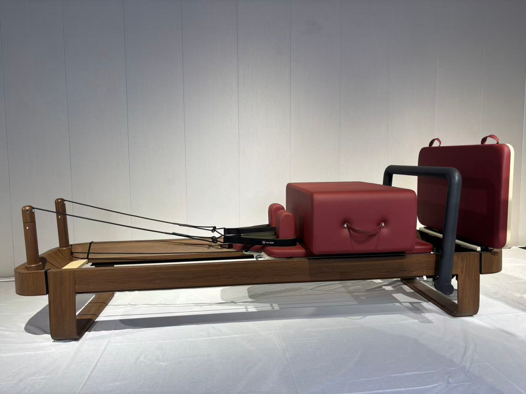 Pilates L3 : Gravure d'art sur alliage d'aluminium.