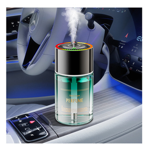 Diffusore di profumo di aromaterapia portatile elettrico per uso auto e Hotel con umidificatore senz'acqua e oli essenziali - Product Image 1