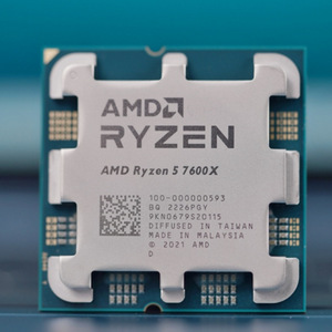 CPU <strong>AMD</strong> R5 7600X Desktop <strong>Processor</strong> 6-Core CPU with <strong>DDR4</strong> Memory Support Model <strong>Processor</strong> Original Package - Product Image 2