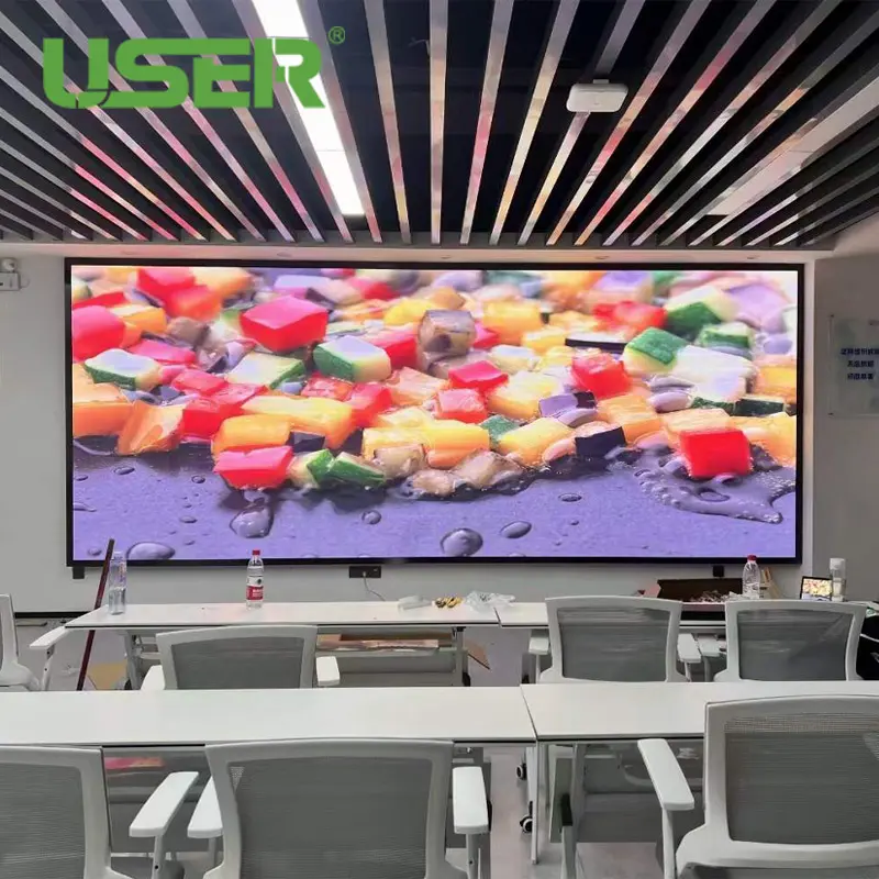 Utente piccolo passo 4K COB LED Video Wall Ultra-alta definizione Indoor P1.25 P1.53 P1.86 P2.0 P2.5mm conferenza schermo a LED