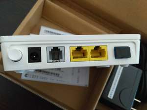 Equipamento de Fibra Óptica HG8120C usado com 2FE + 1TEL GPON Versão Inglês POE Rede 5G WIFI Xpon ONU Conector Tipo SC