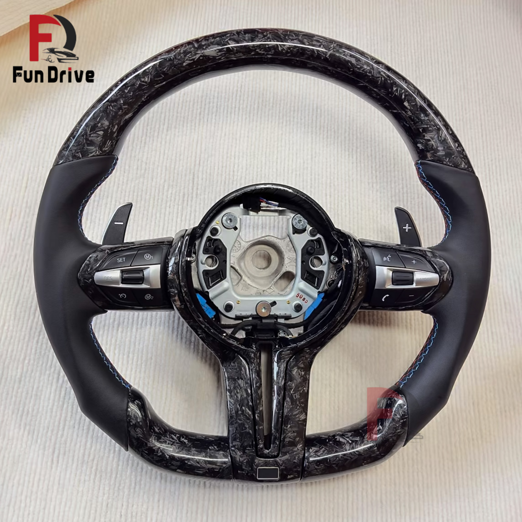 Fibra de Carbono Forjada 4