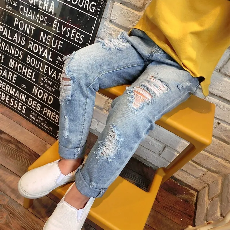 Kinder Ripped Hole Jeans Helle Farbe Hosen 2021 New Spring Autumn Kids Broken Denim Bettler hose für Baby Boy Girl 2-10T