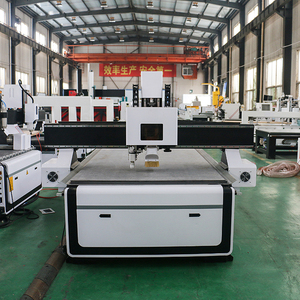 Máquina enrutadora CNC para carpintería con certificado CE, cuchillo oscilante multifunción, enrutador CNC de madera a la venta a buen precio - Product Image 2