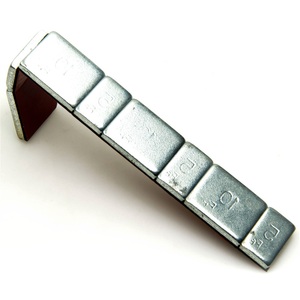 Bloc d'équilibrage de pneu pour pièces de rechange de voiture sur chenilles 1/10 Axial SCX10 RC - Product Image 5