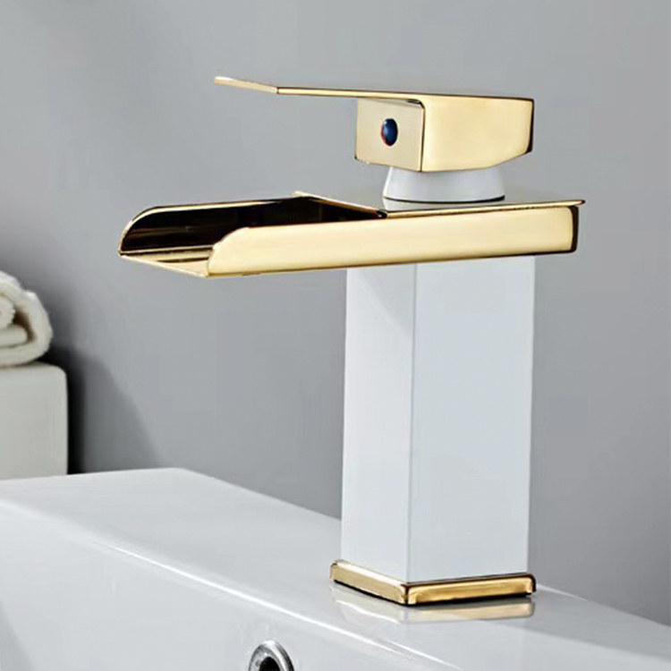 White gold A