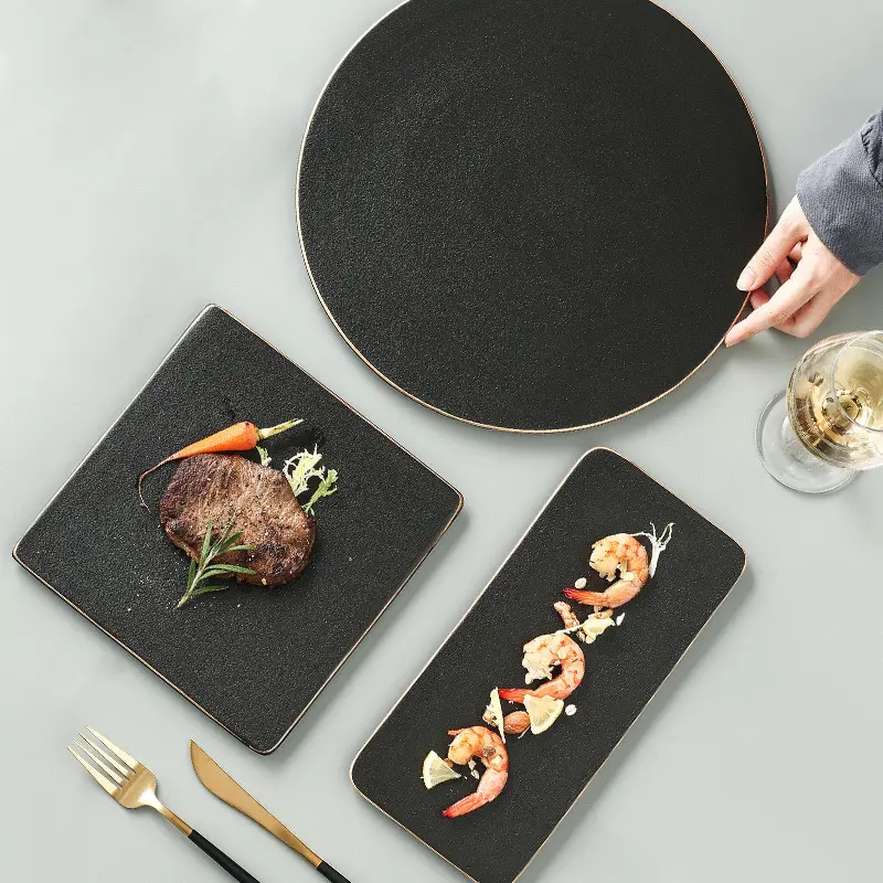Assiette en céramique de Style japonais noir maison créative assiette de petit déjeuner carrée ronde Restaurant fête mode vaisselle Simple