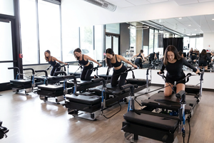 Mesin Pilates Xformer untuk Latihan Seluruh Tubuh, Latihan Otot Inti untuk Menurunkan Berat Badan dan Membentuk Tubuh - Product Image 4
