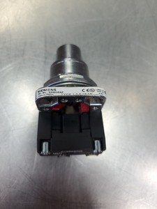 Neuer und originaler Plc 52 SC6AF-Schalter NO <span class=keywords><strong>KEY</strong></span> 4 D40 SPS-Programmier steuerung