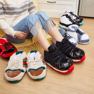 Sandal kets untuk Pria & Wanita, sandal Trainer trendi dalam ruangan luar ruangan mewah hangat - Product Image 2