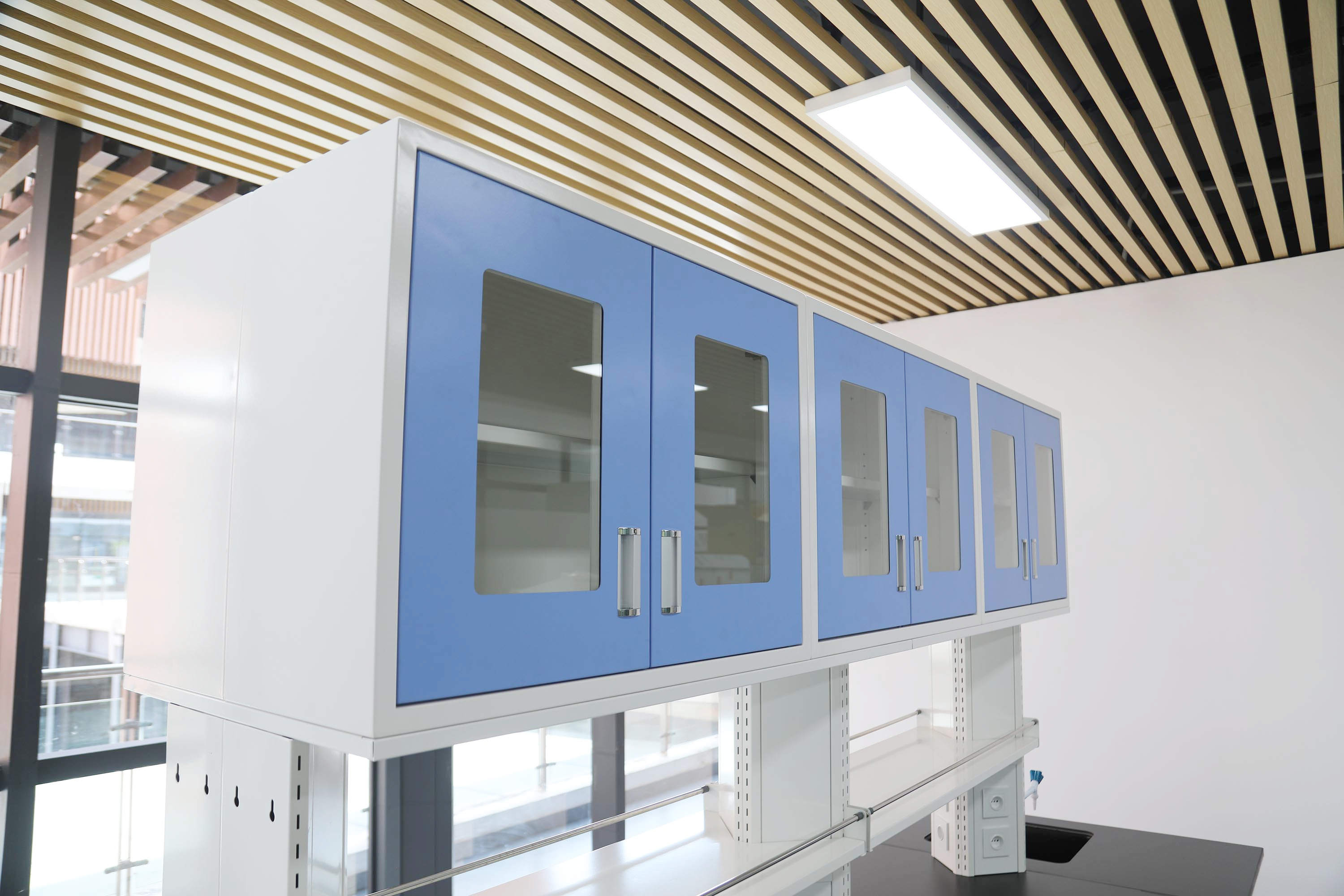 Metal Modern Laboratory Furniture Granite Lab Tables Work Benches With Water Tap 5