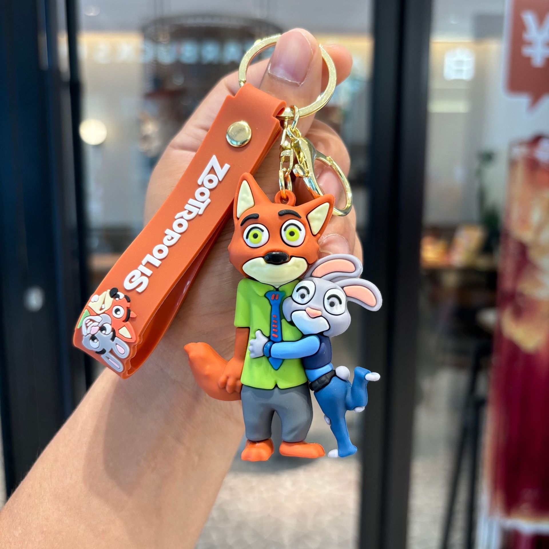 1216-06 second gen zootopia-hug