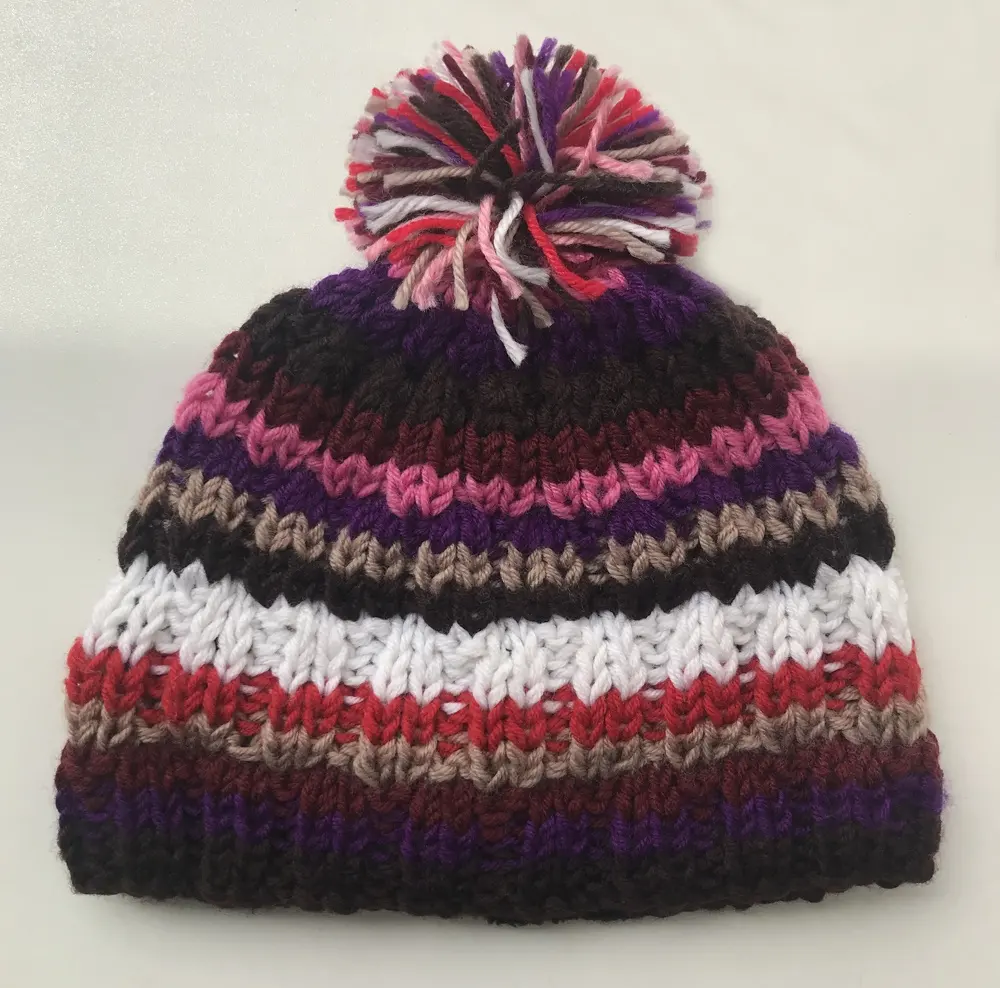 Gorro de punto con pompón para niña, gorro de ganchillo hecho a mano para invierno