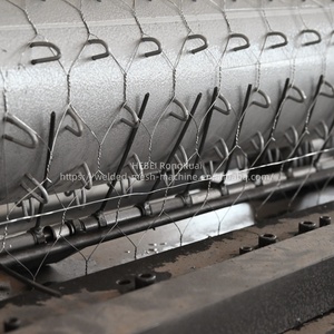Automatic <strong>Hexagonal</strong> Wire Mesh <strong>Netting</strong> <strong>Machine</strong> with Bidirectional Twist for Gabion Box and Poultry Fence - Product Image 4