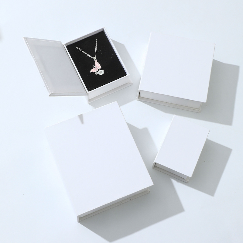 Matte white (without logo)