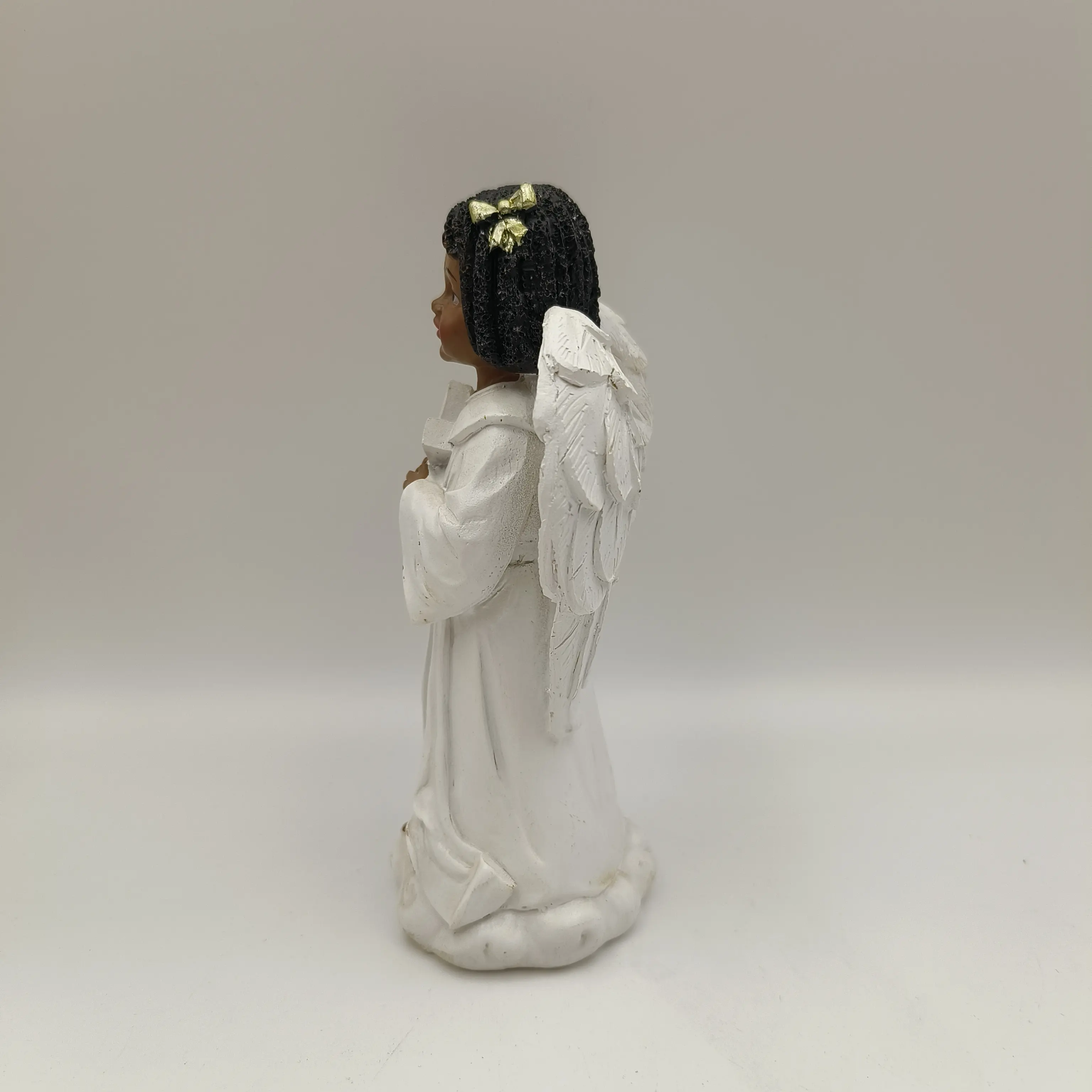 Bambola africana americana personalizzata dipinta a mano interna elegante e affascinante ragazza angelo statuette regalo in resina