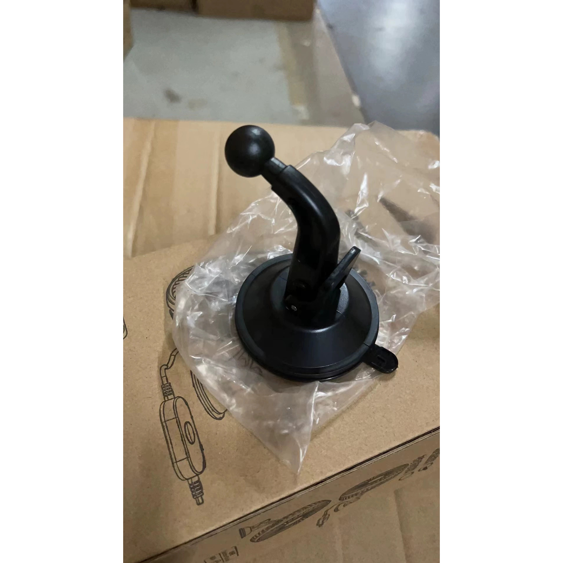 Black suction cup accessory (single)