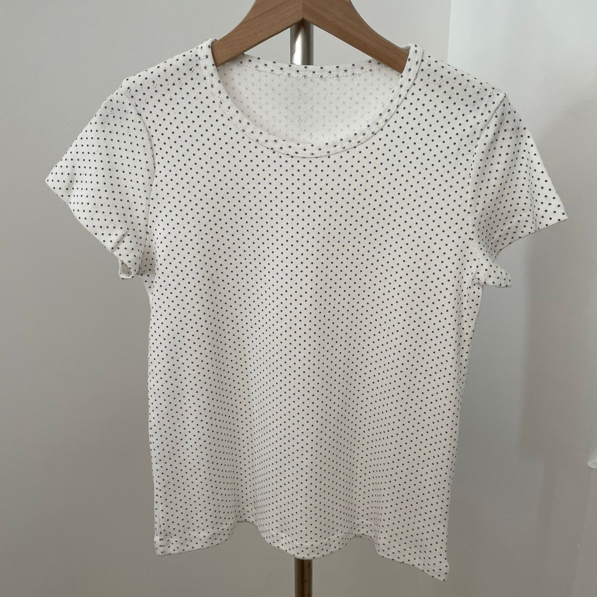 Point bleu sur fond blanc - T-Shirt