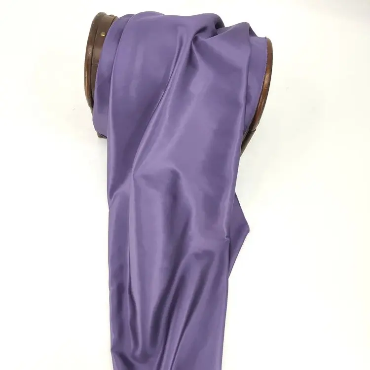 नरम 19mm रेशम कपास (एस/सी 55/45) साटन रेशमी कपड़े 275 cm विस्तृत, बिस्तर सेट के लिए इस्तेमाल किया