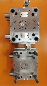 Rusya için yüksek kalite ihraç enjeksiyon kalıp işleme özelleştirilmiş kalıp enjeksiyon - Product Image 4