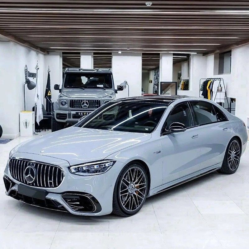 สีน้ำเงินแจ๊สมาการอง TPU