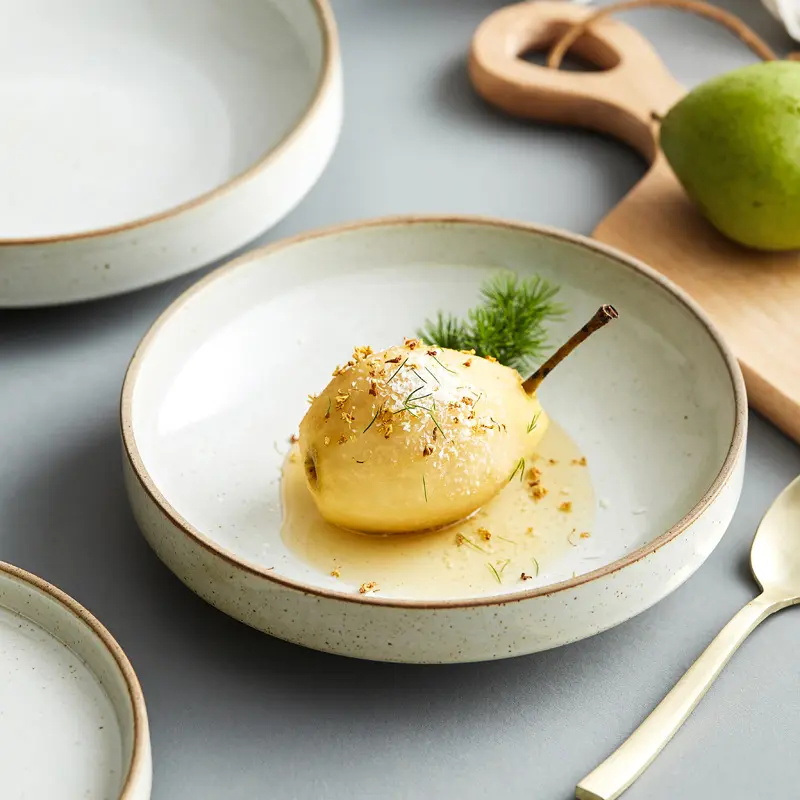 Yeni varış Nordic benzersiz krem porselen yuvarlak yemek takımı seti batı seramik ucuz tabaklar