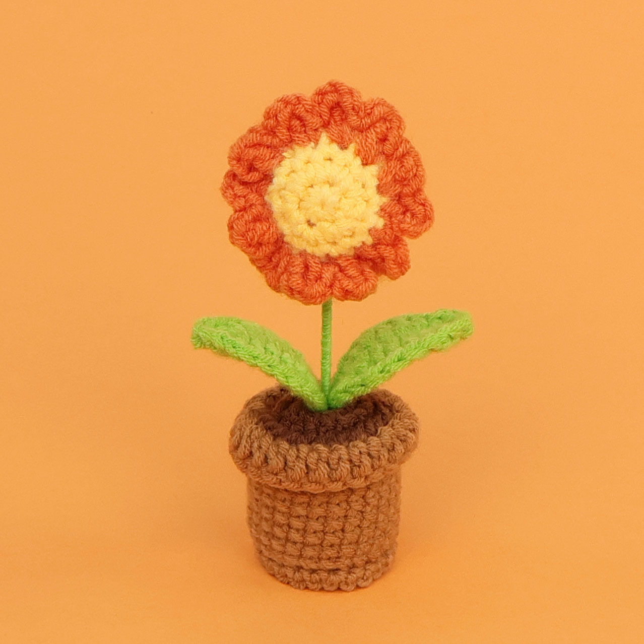 Bassin en laine orange marguerite, super mini.