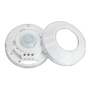 Interruptor de sensor de movimiento de alta sensibilidad con detección de 360 °, sensor PIR montado en el techo, temporizador de ajuste y sensibilidad a la luz