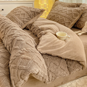 Autumn and Winter Solid Color Four Piece Warm Double sided Velvet Bed <strong>Sheet</strong> - Product Image 6