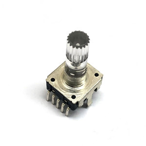 Fabrik beste Qualität heißer Verkauf E12mm Audio Encoder 12 15 18 24 Impulse Kunststoff-Schacht-Encoder mit Tastenschalter - Product Image 2
