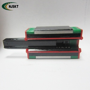 Nuevo diseño Carga pesada Brida cuadrada Tipo 30mm Riel lineal HIWIN QHW30CA Guía lineal - Product Image 5