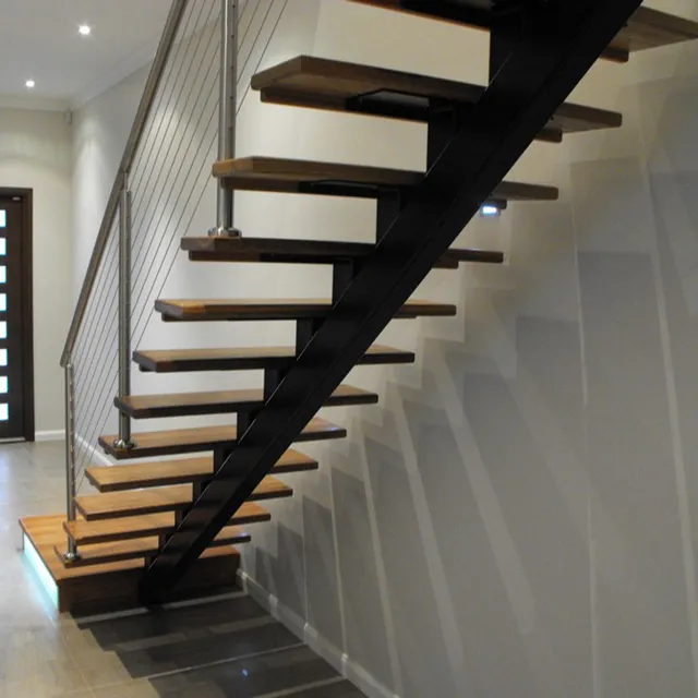 Escaliers câble de bande de roulement en bois, modèle d'intérieur moderne pour escaliers