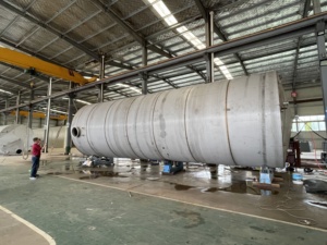 Fengda 30m3 - 100m3 büyük hacimli yatay depolama tankı paslanmaz çelik depolama tankı kimyasal depolama tankı - Product Image 5