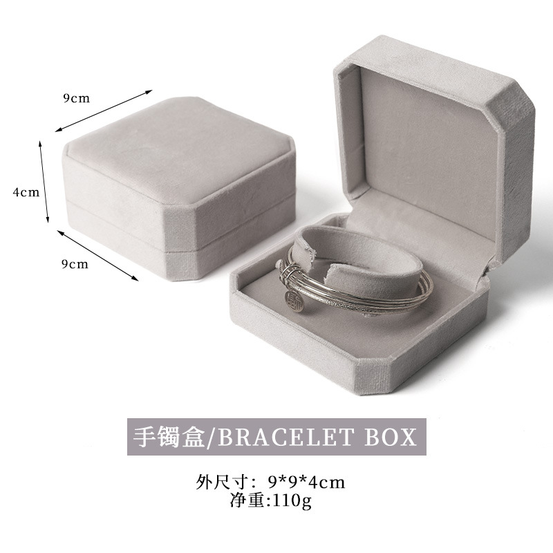 Caja para brazalete gris plata