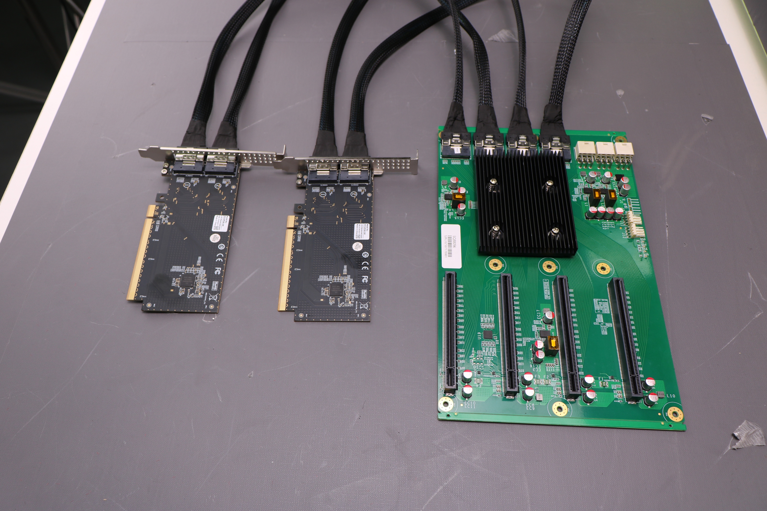 PEX88096 4GPU ภายนอก