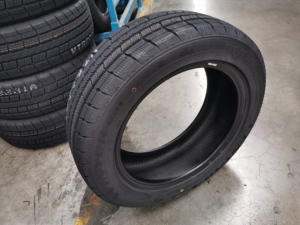 צמיג שלג חדש בחורף למכוניות נוסעים עיצוב רדיאלי זול 175/70r13 195/55r15 מצב מצב סוג רדיאלי