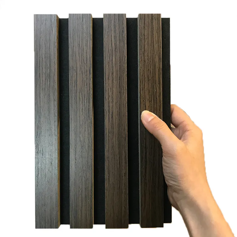 Âm thanh hiện đại chống hấp thụ âm thanh bằng gỗ thiết kế gỗ slat polyester sợi tường Bảng điều khiển