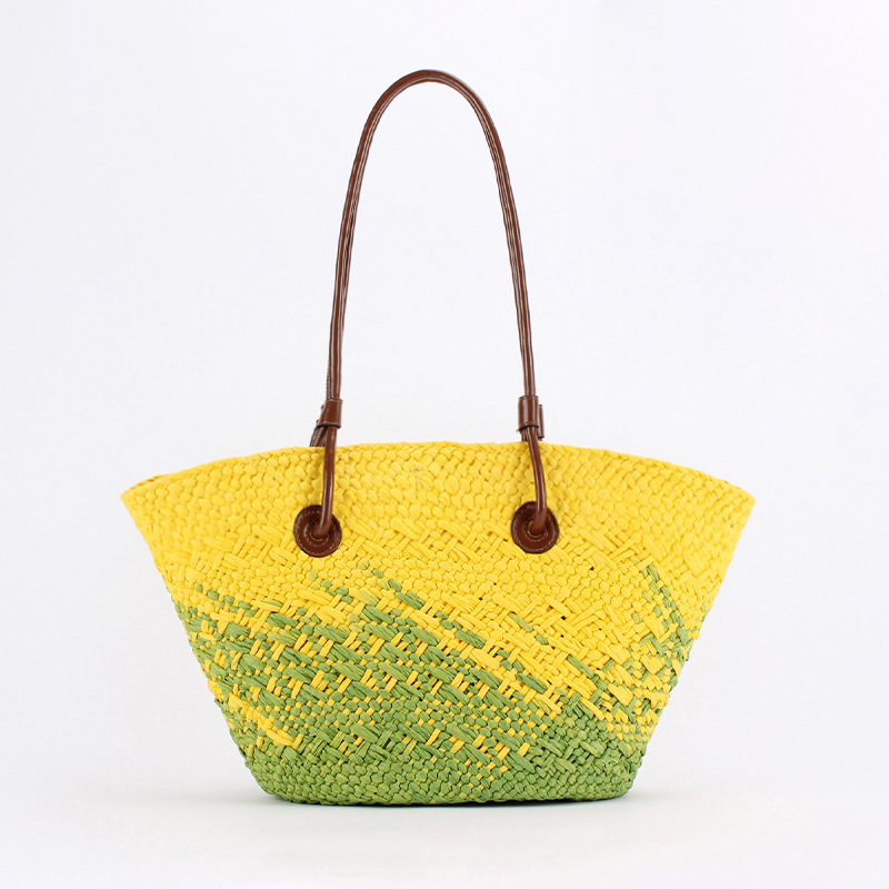 Amarillo verdoso