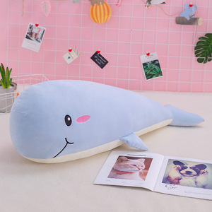 ピンクとブルーの色のカスタムベルーガクジラのおもちゃ卸売かわいい海の動物のぬいぐるみクジラのぬいぐるみ